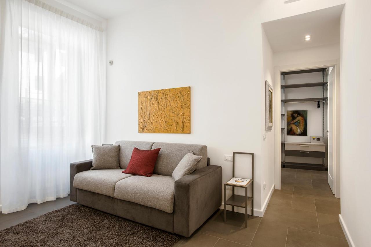Residenza Fontanella Barberini By Spanish Steps Roma Exterior foto